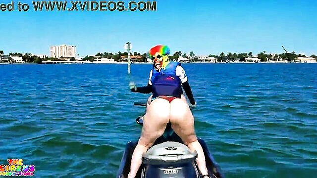 Virgo Peridot and Clown Fuck on a Jet Ski - Porno Video featuring Mandimayxxx - Gibby The Clown Studio